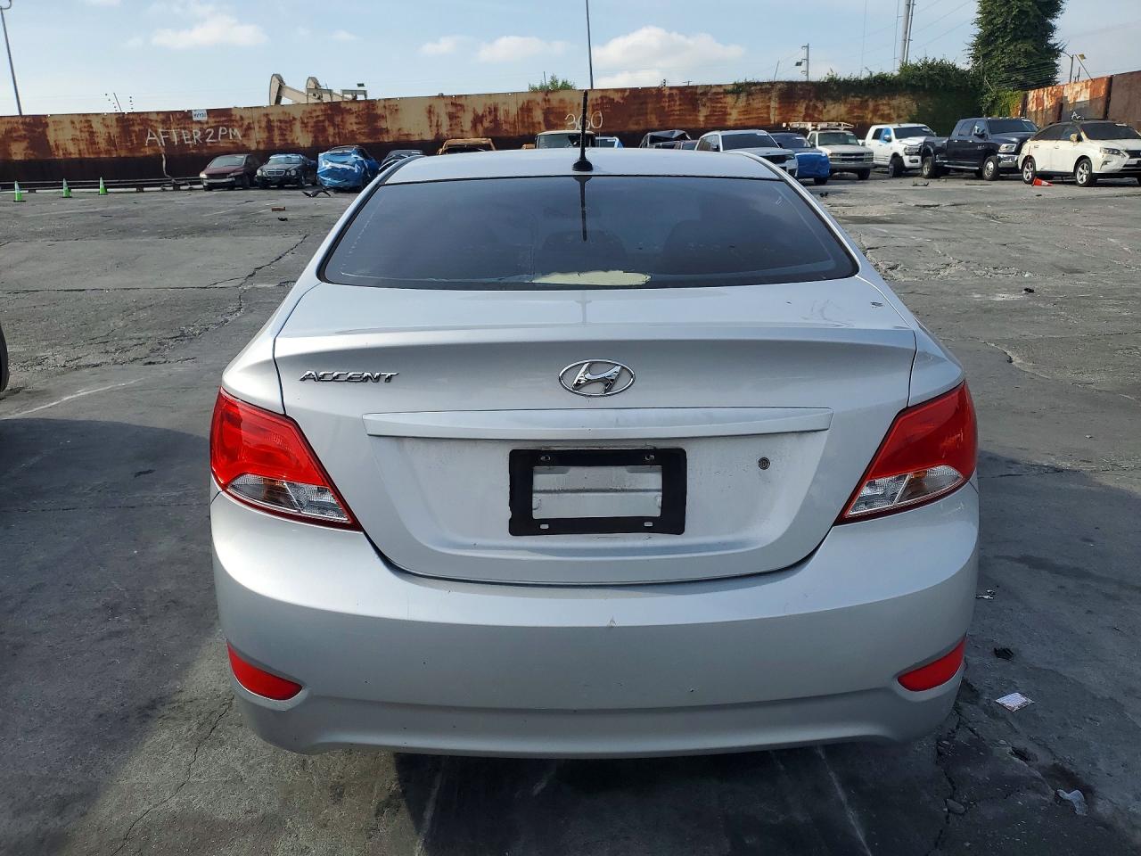 2016 HYUNDAI ACCENT SE photo 11