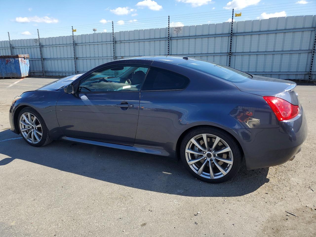 2009 INFINITI G37 COUPE BASE photo 3
