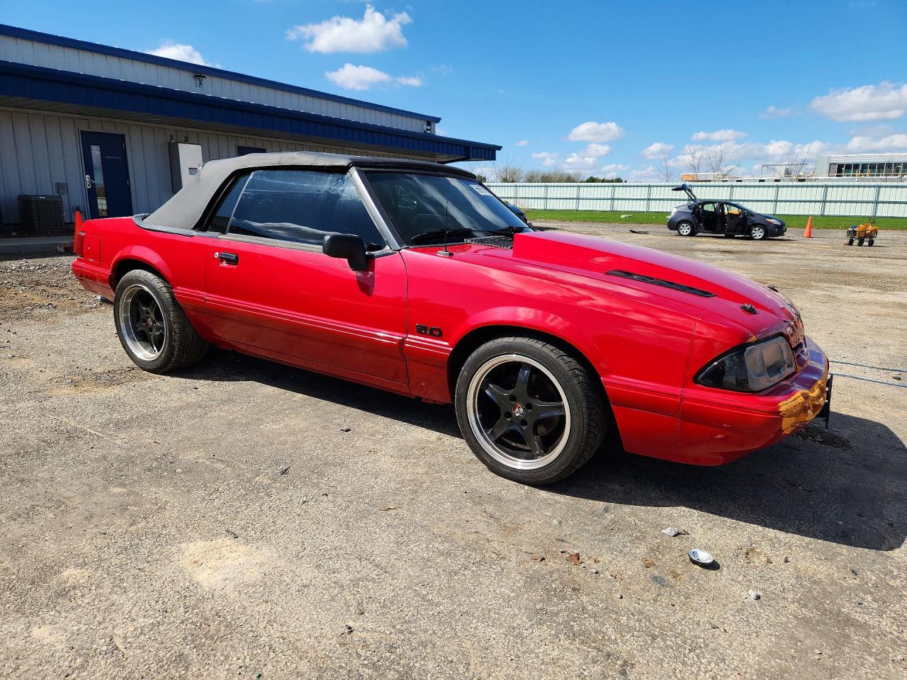 1992 FORD MUSTANG LX photo 7