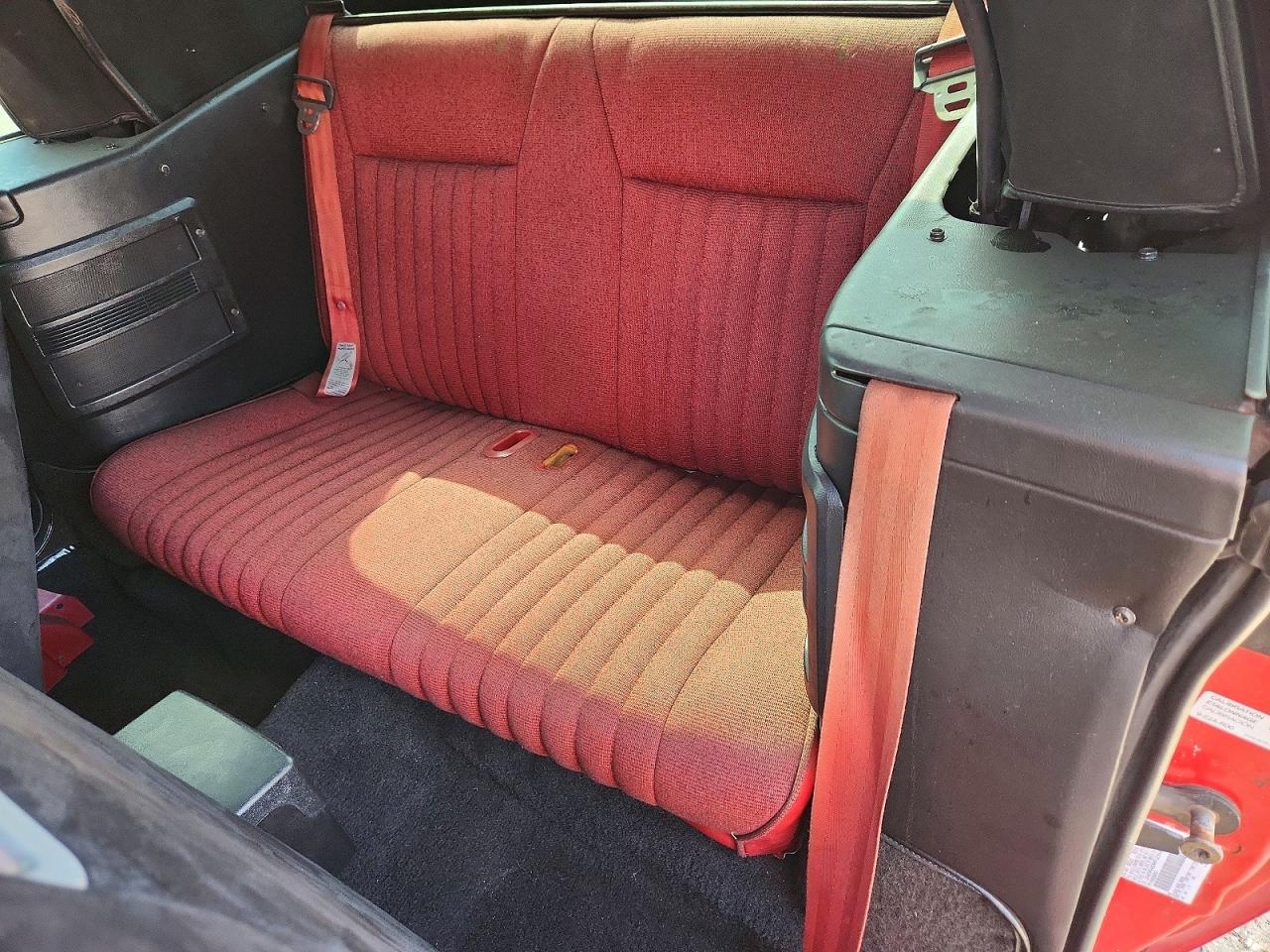 1992 FORD MUSTANG LX photo 19