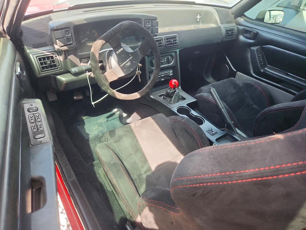 1992 FORD MUSTANG LX photo 15