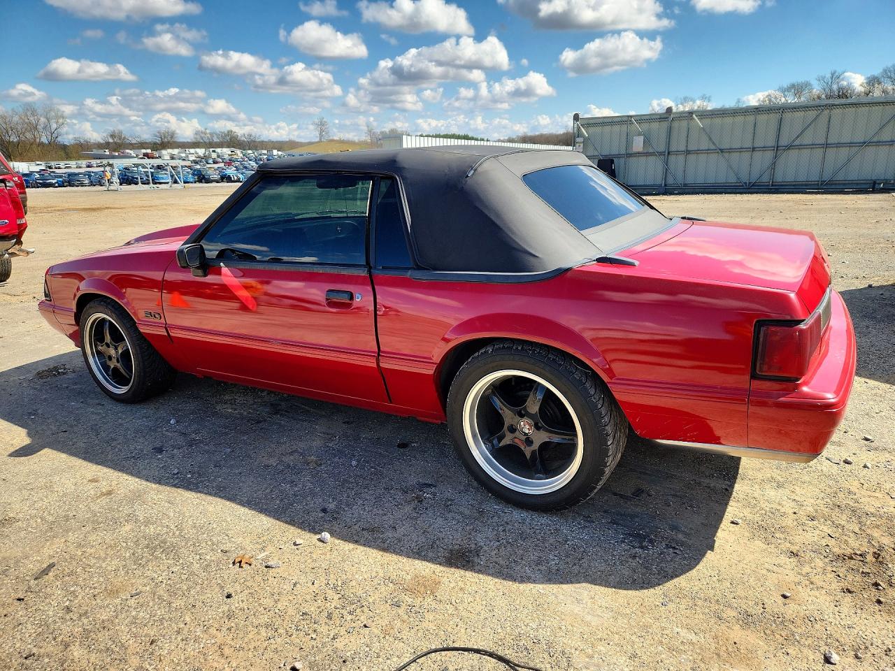 1992 FORD MUSTANG LX photo 3