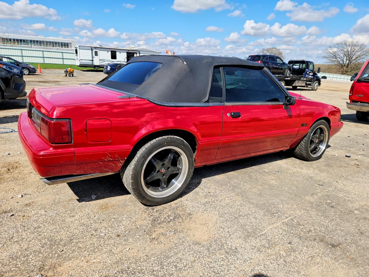 1992 FORD MUSTANG LX photo 5