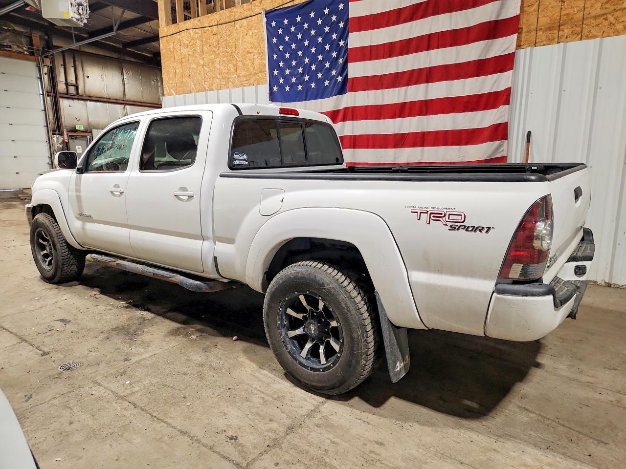2009 TOYOTA TACOMA DOUBLE CAB LONG BED photo 3