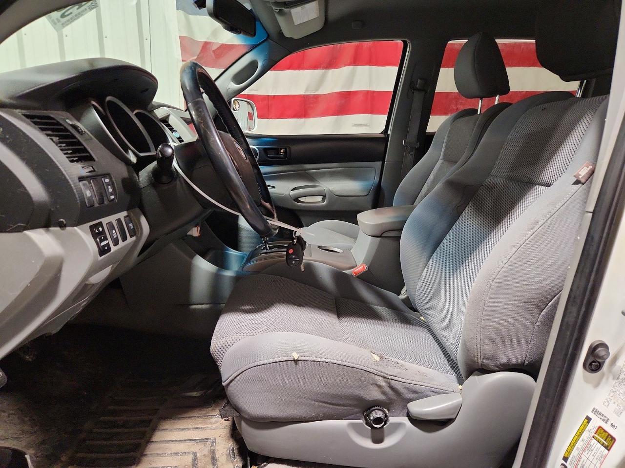 2009 TOYOTA TACOMA DOUBLE CAB LONG BED photo 13