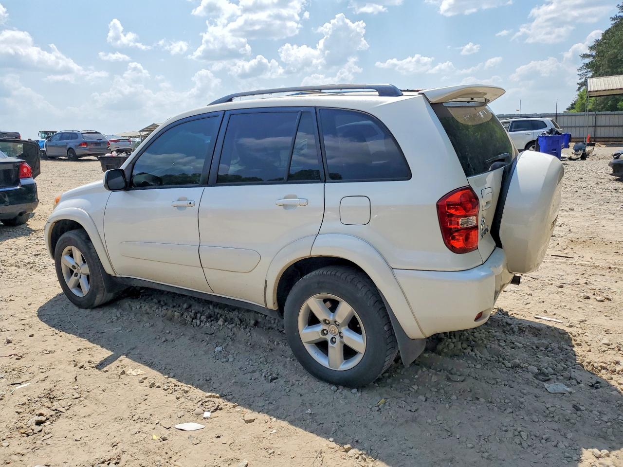 2004 TOYOTA RAV4 BASE photo 4
