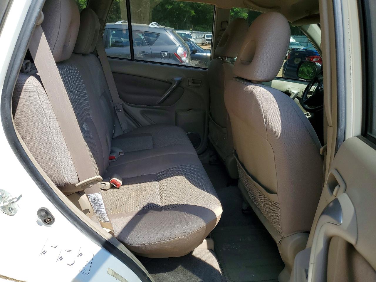 2004 TOYOTA RAV4 BASE photo 31