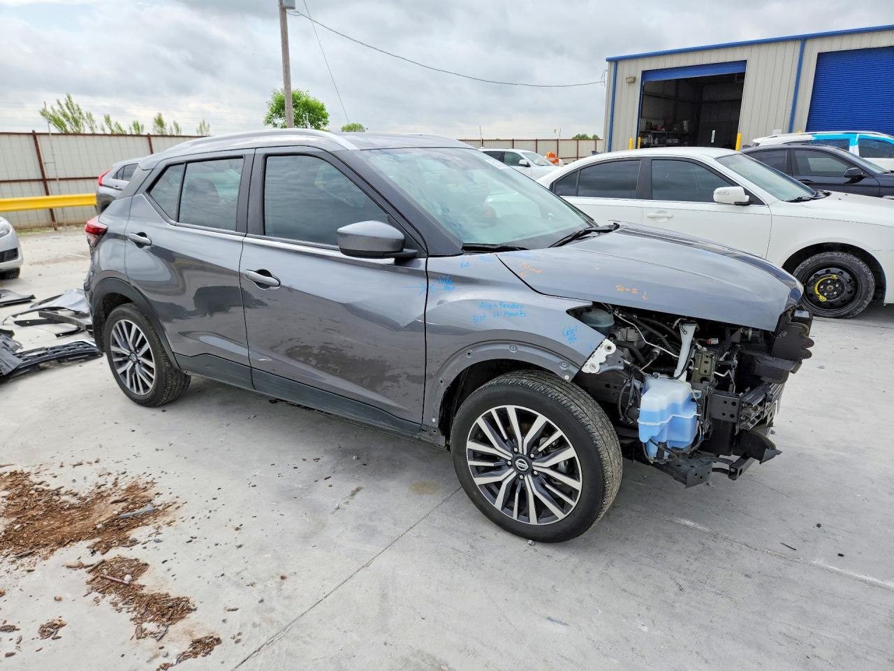 2021 NISSAN KICKS SV photo 7