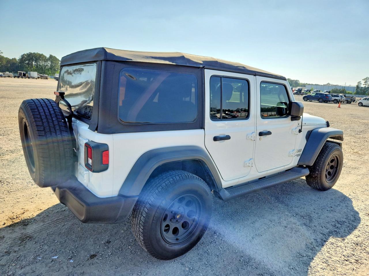 2018 JEEP WRANGLER UNLIMITED SPORT photo 5