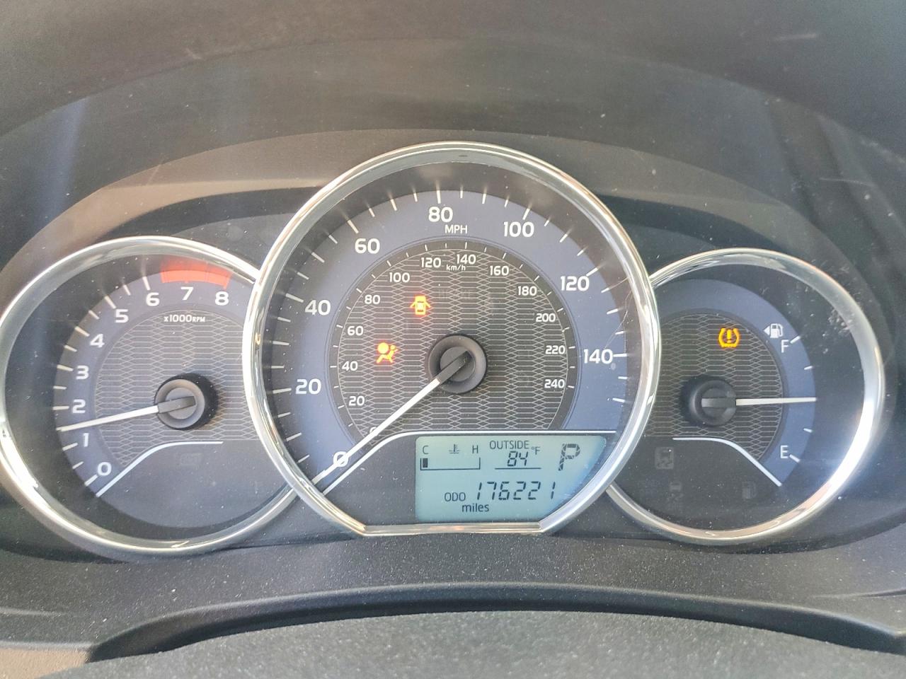 2015 TOYOTA COROLLA L photo 17