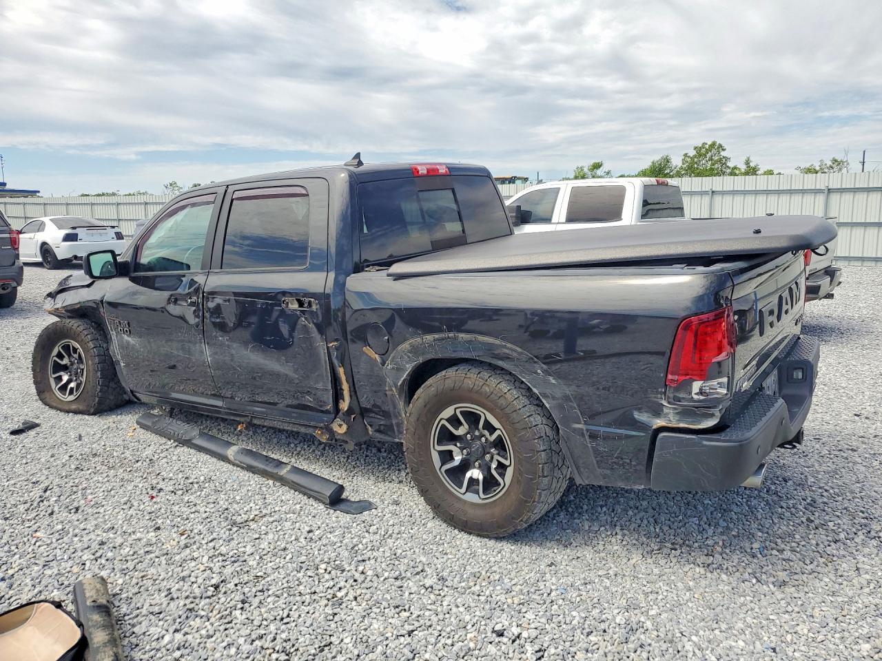 2017 RAM 1500 REBEL photo 3