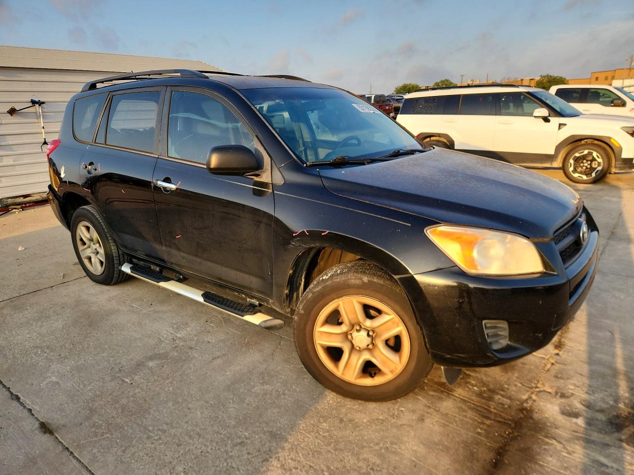 2012 TOYOTA RAV4 BASE photo 7