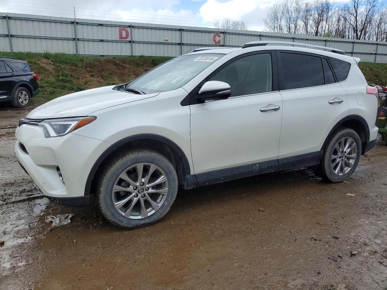 2016 TOYOTA RAV4