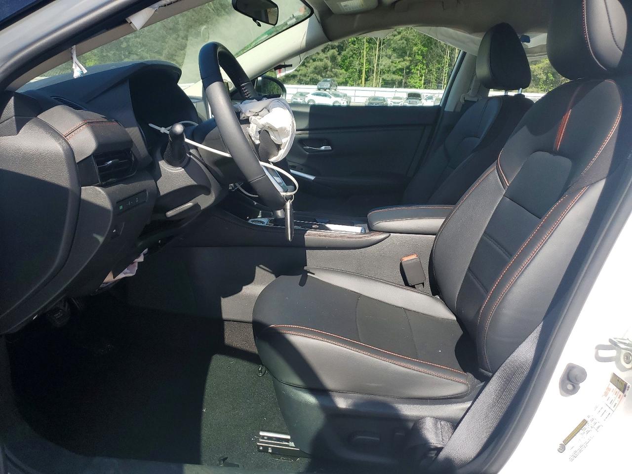2025 NISSAN SENTRA SR photo 7