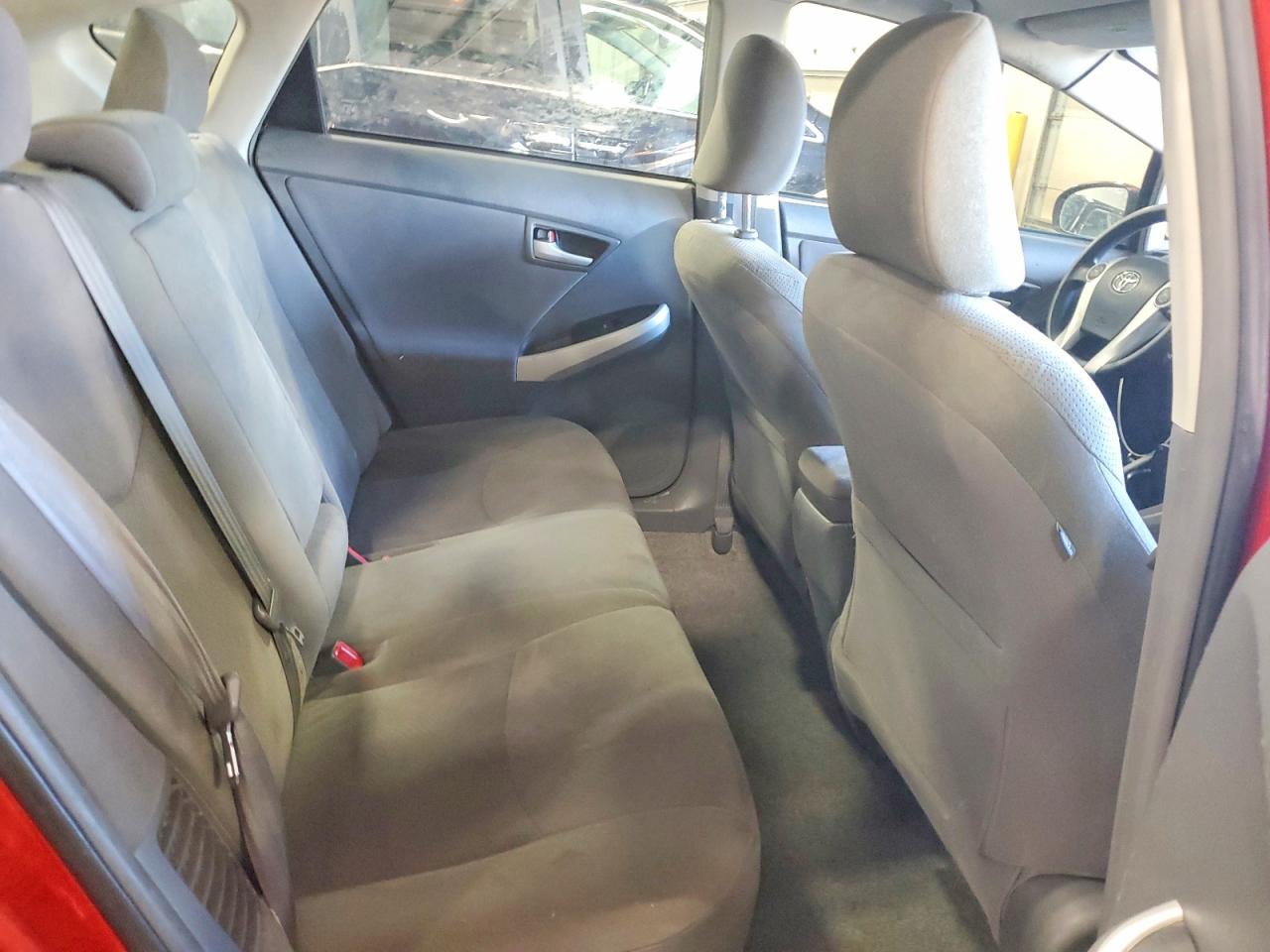 2010 TOYOTA PRIUS II photo 28