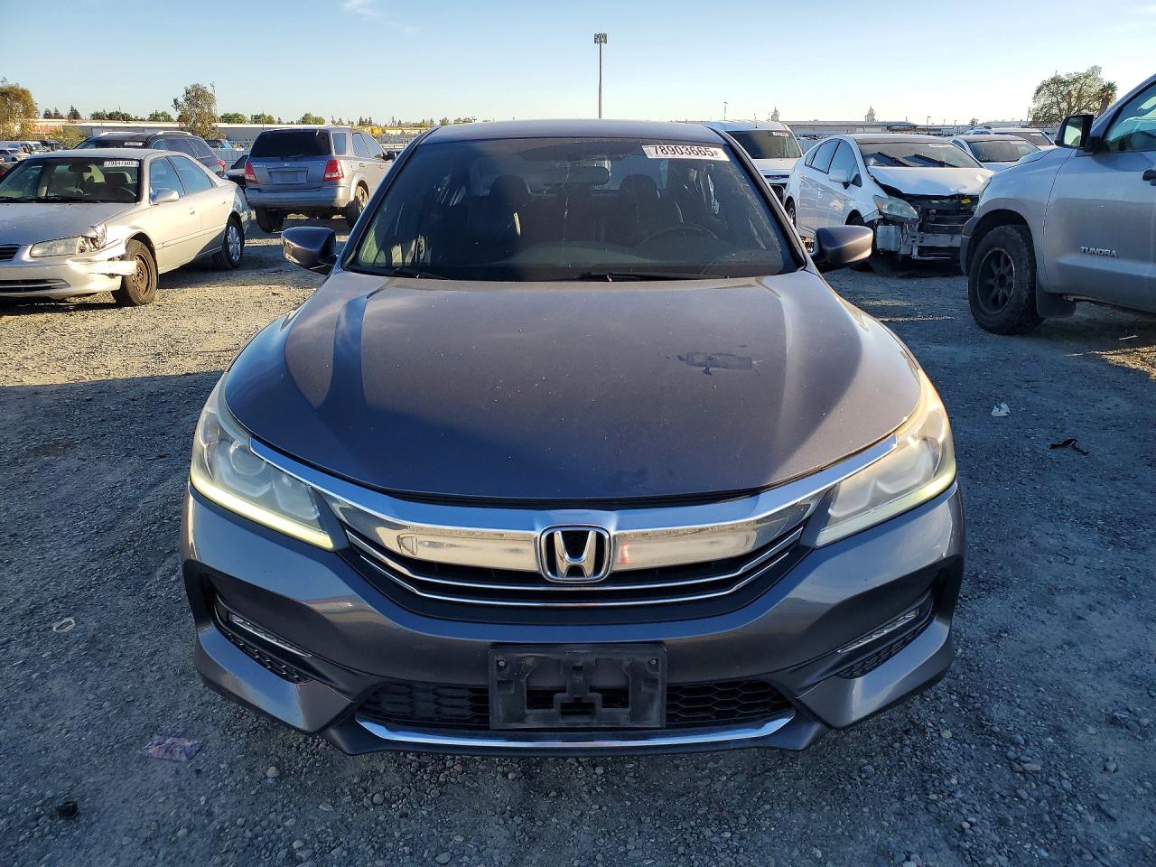 2017 HONDA ACCORD SPORT photo 9