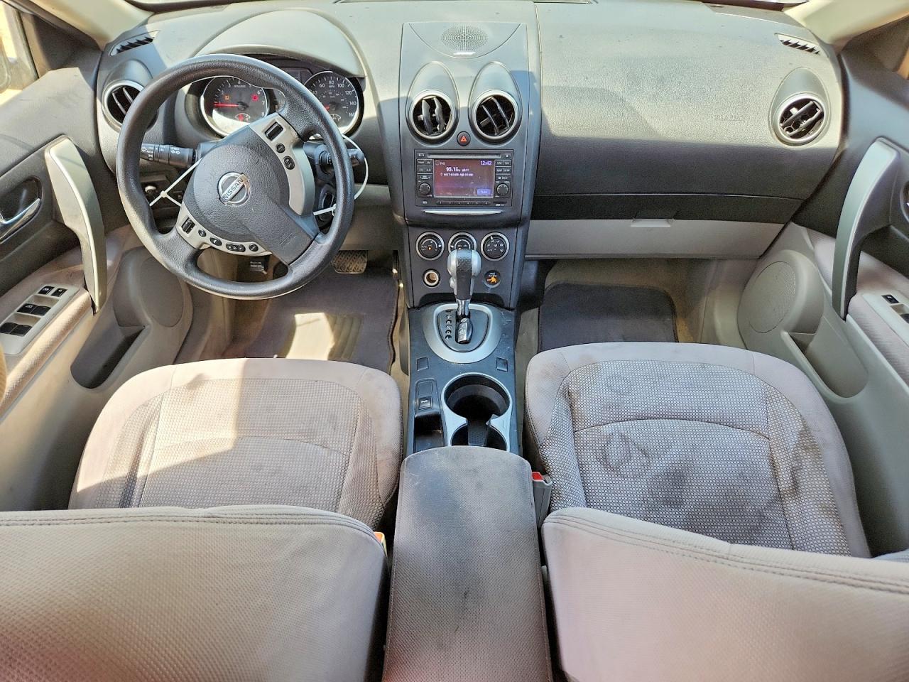 2013 NISSAN ROGUE S photo 8