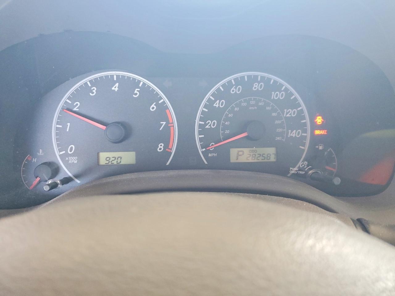 2010 TOYOTA COROLLA LE photo 17