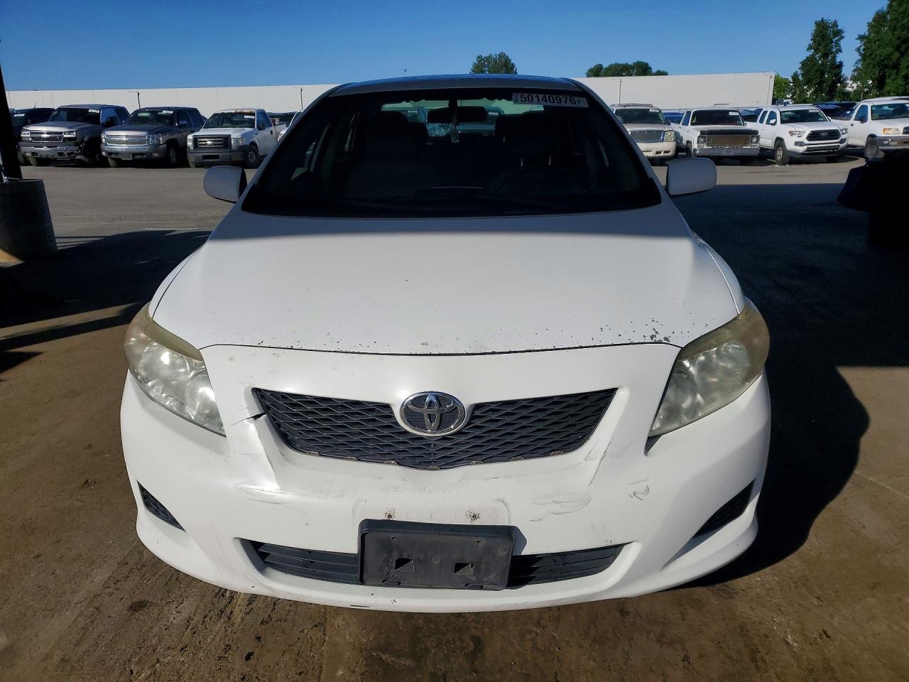 2010 TOYOTA COROLLA LE photo 9