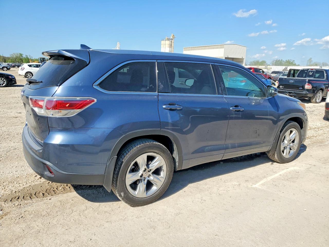 2014 TOYOTA HIGHLANDER LIMITED photo 3