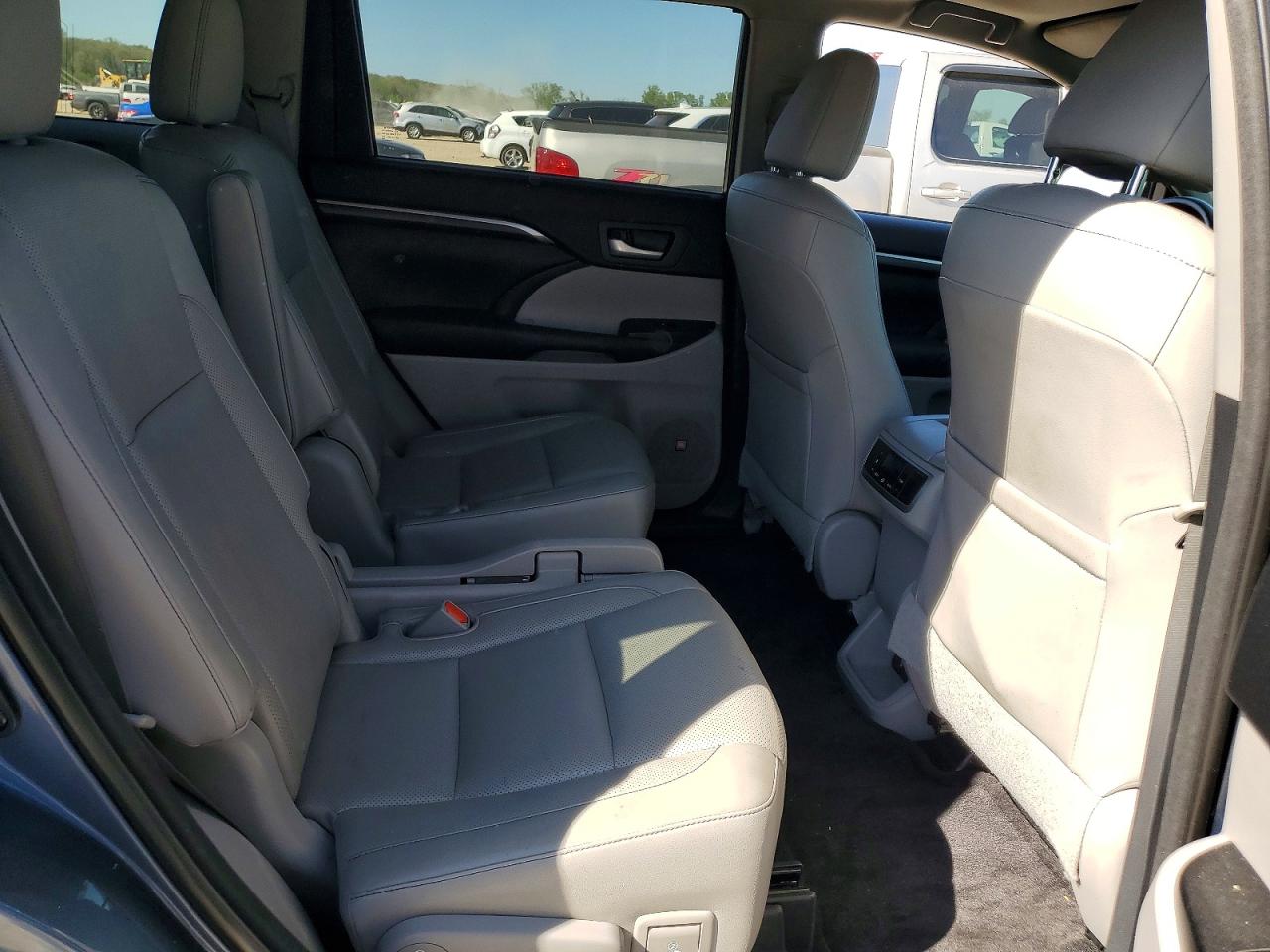 2014 TOYOTA HIGHLANDER LIMITED photo 10
