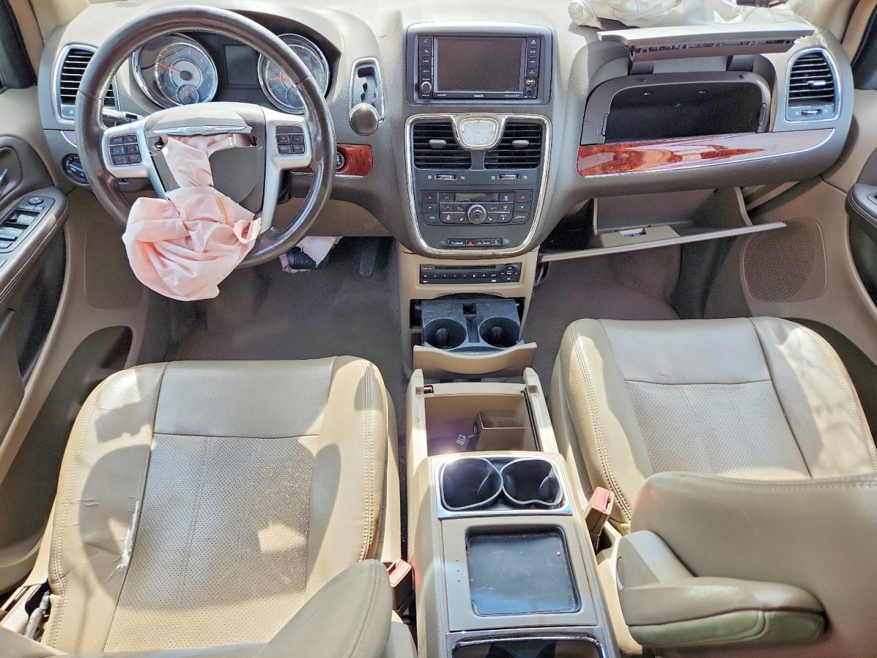 2012 CHRYSLER TOWN & COUNTRY TOURING L photo 15