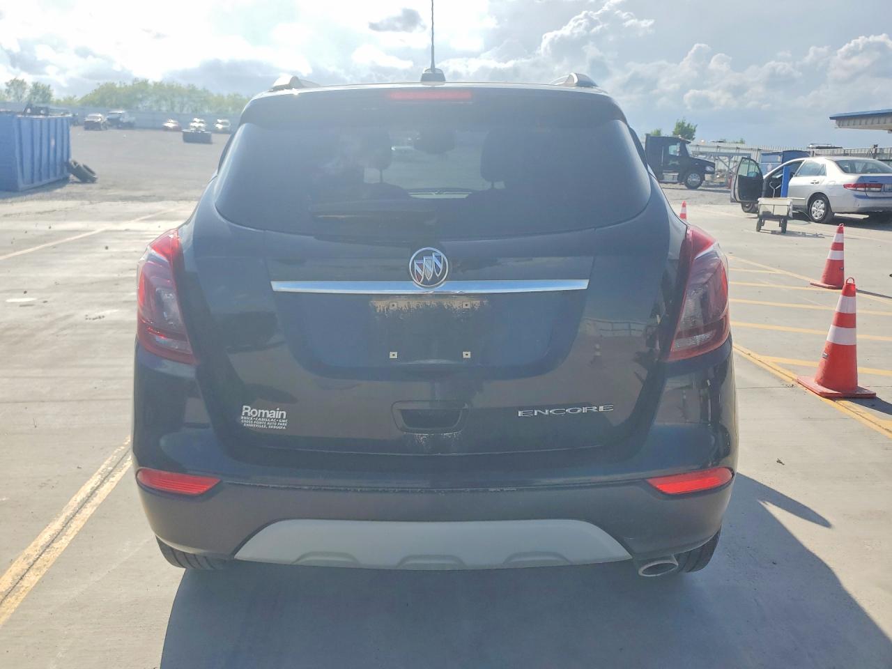 2019 BUICK ENCORE ESSENCE photo 16
