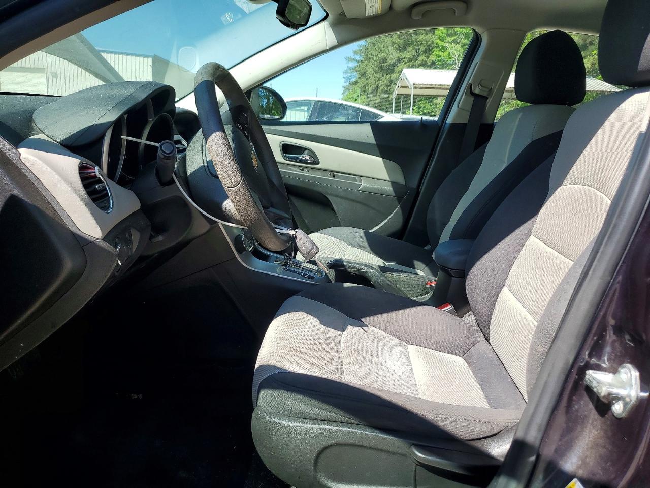 2015 CHEVROLET CRUZE LS photo 13