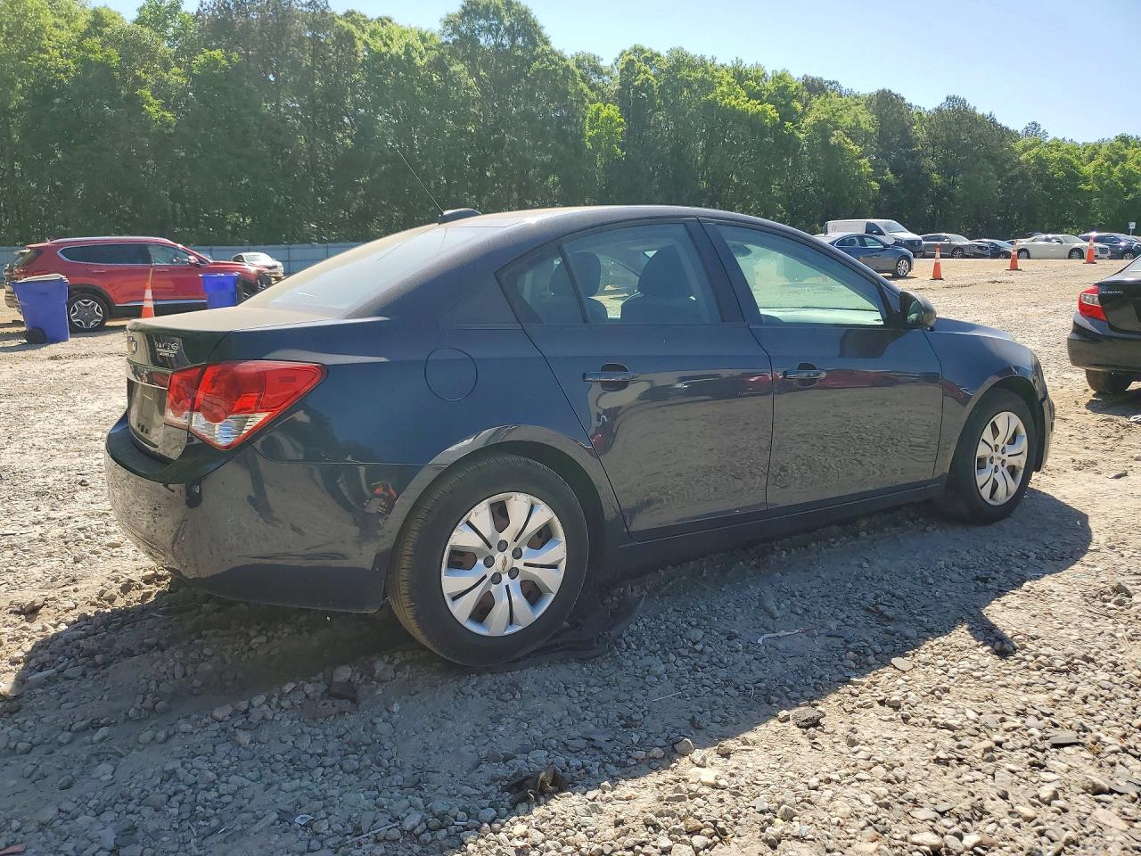 2015 CHEVROLET CRUZE LS photo 5