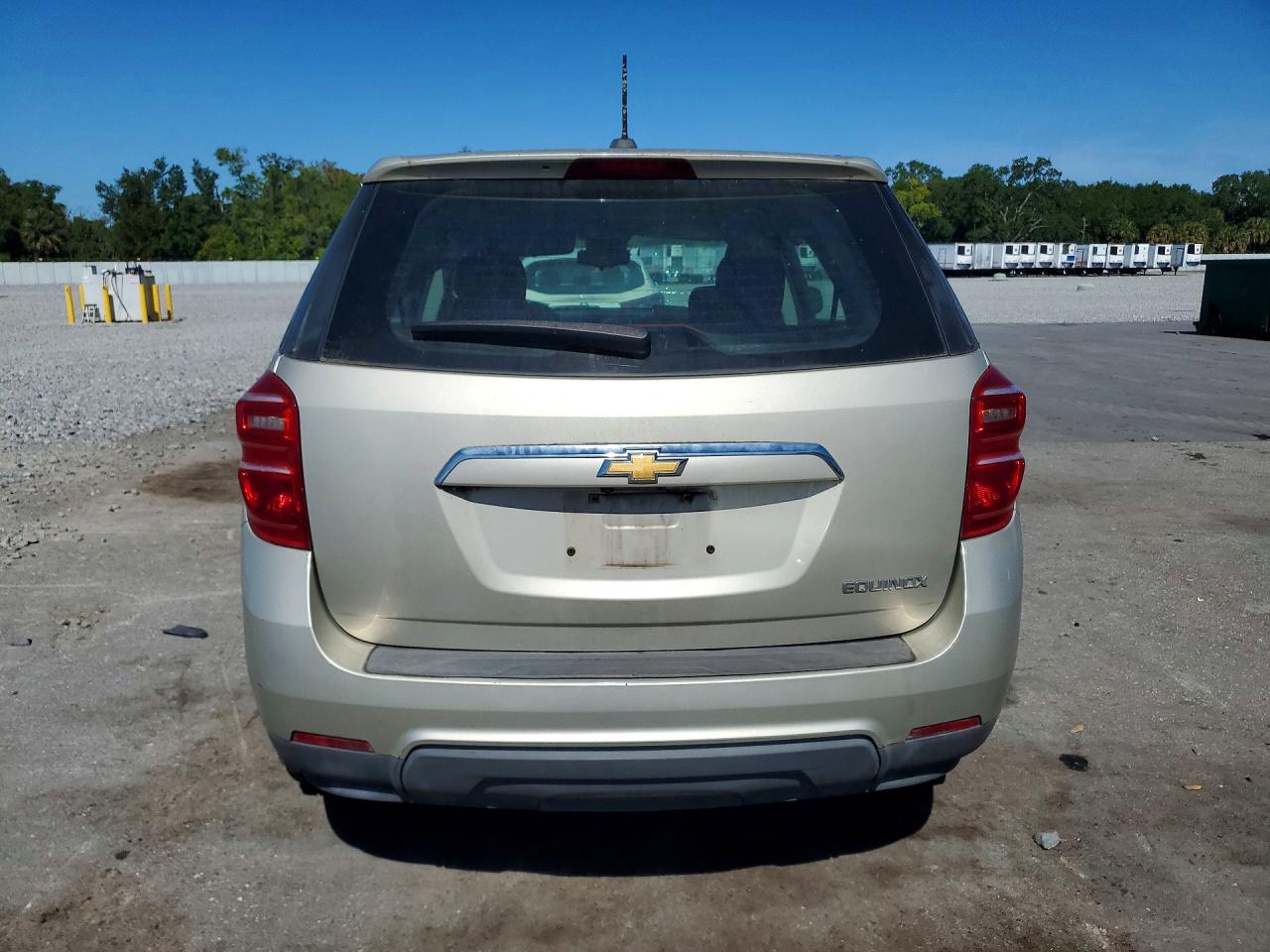 2016 CHEVROLET EQUINOX LS photo 11