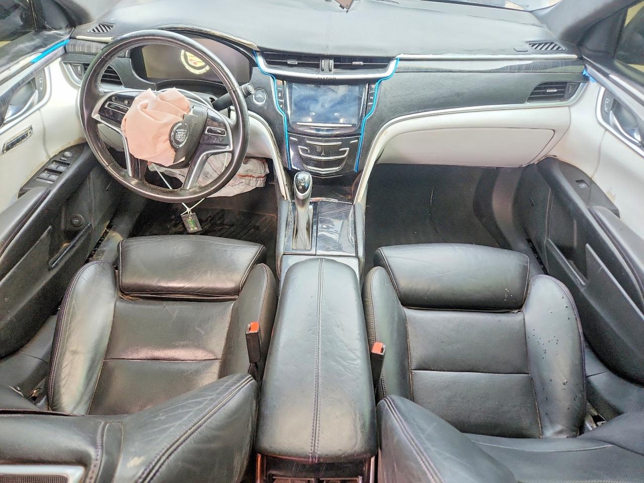 2013 CADILLAC XTS PLATINUM photo 15