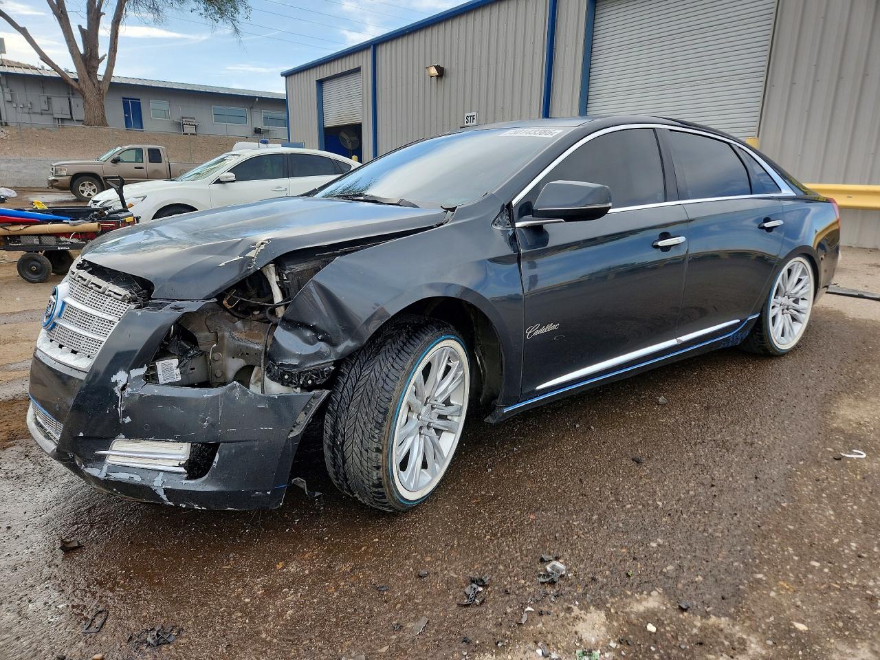 2013 CADILLAC XTS