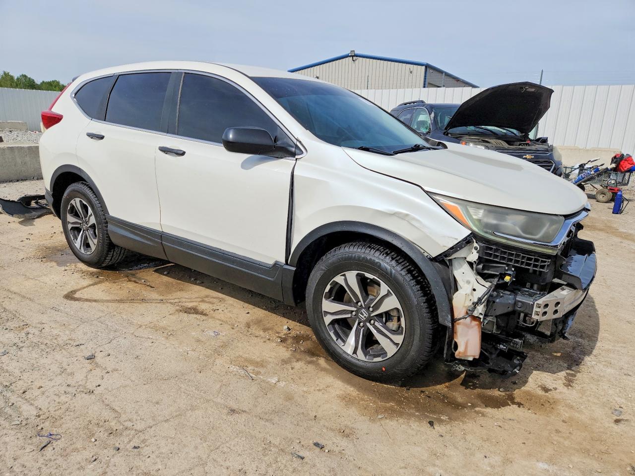 2017 HONDA CR-V LX photo 4