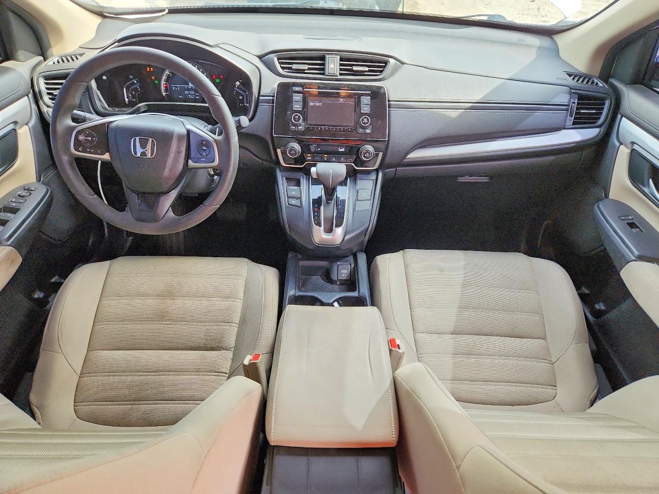 2017 HONDA CR-V LX photo 8
