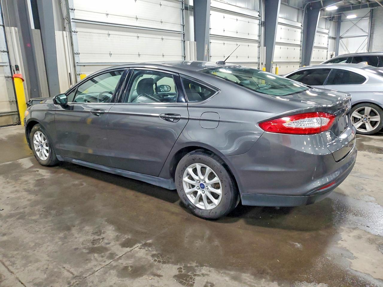 2015 FORD FUSION S photo 4