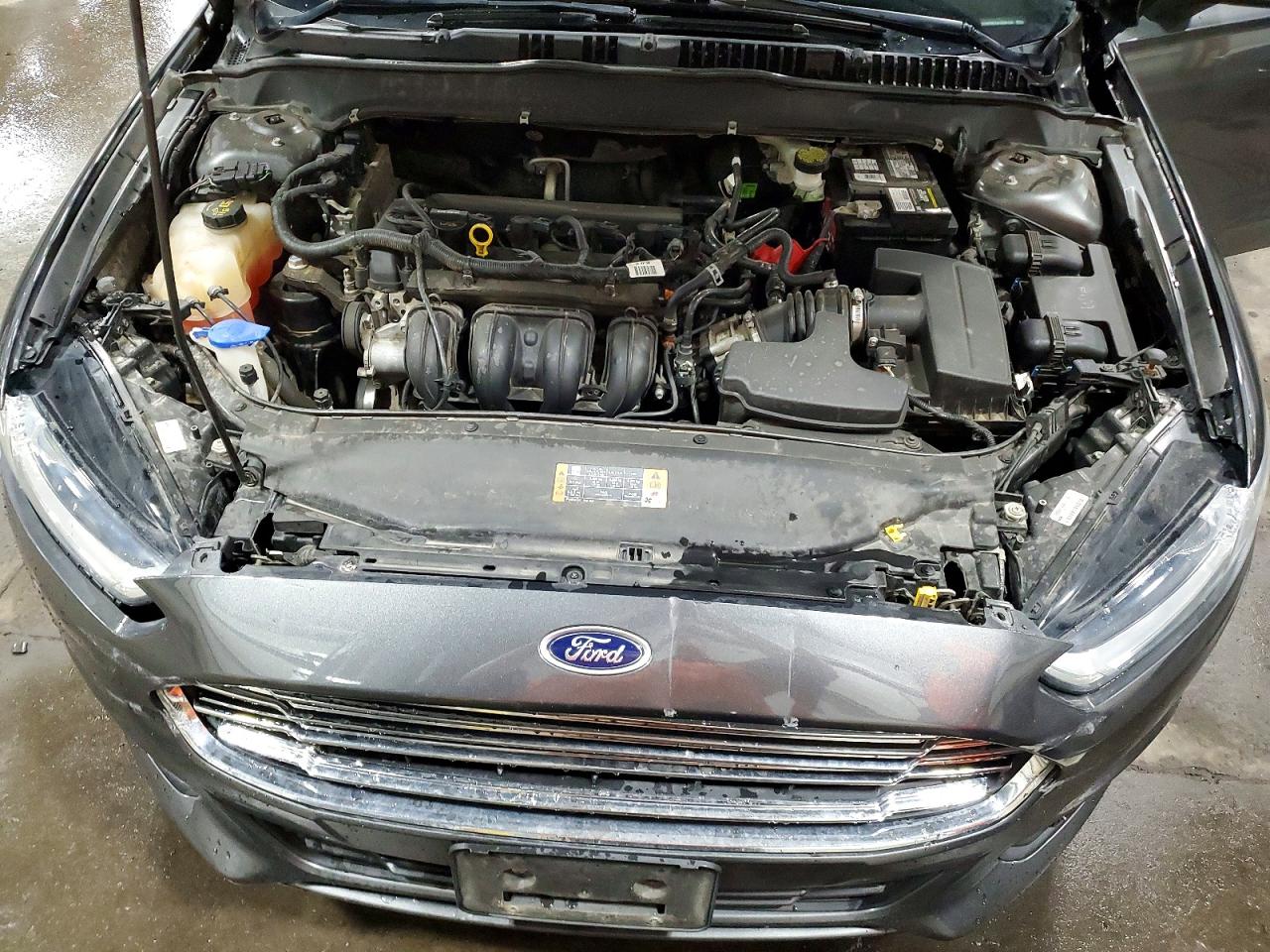 2015 FORD FUSION S photo 31