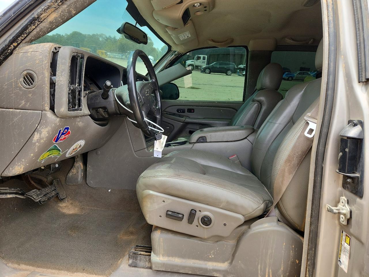 2004 CHEVROLET SILVERADO C1500 photo 13