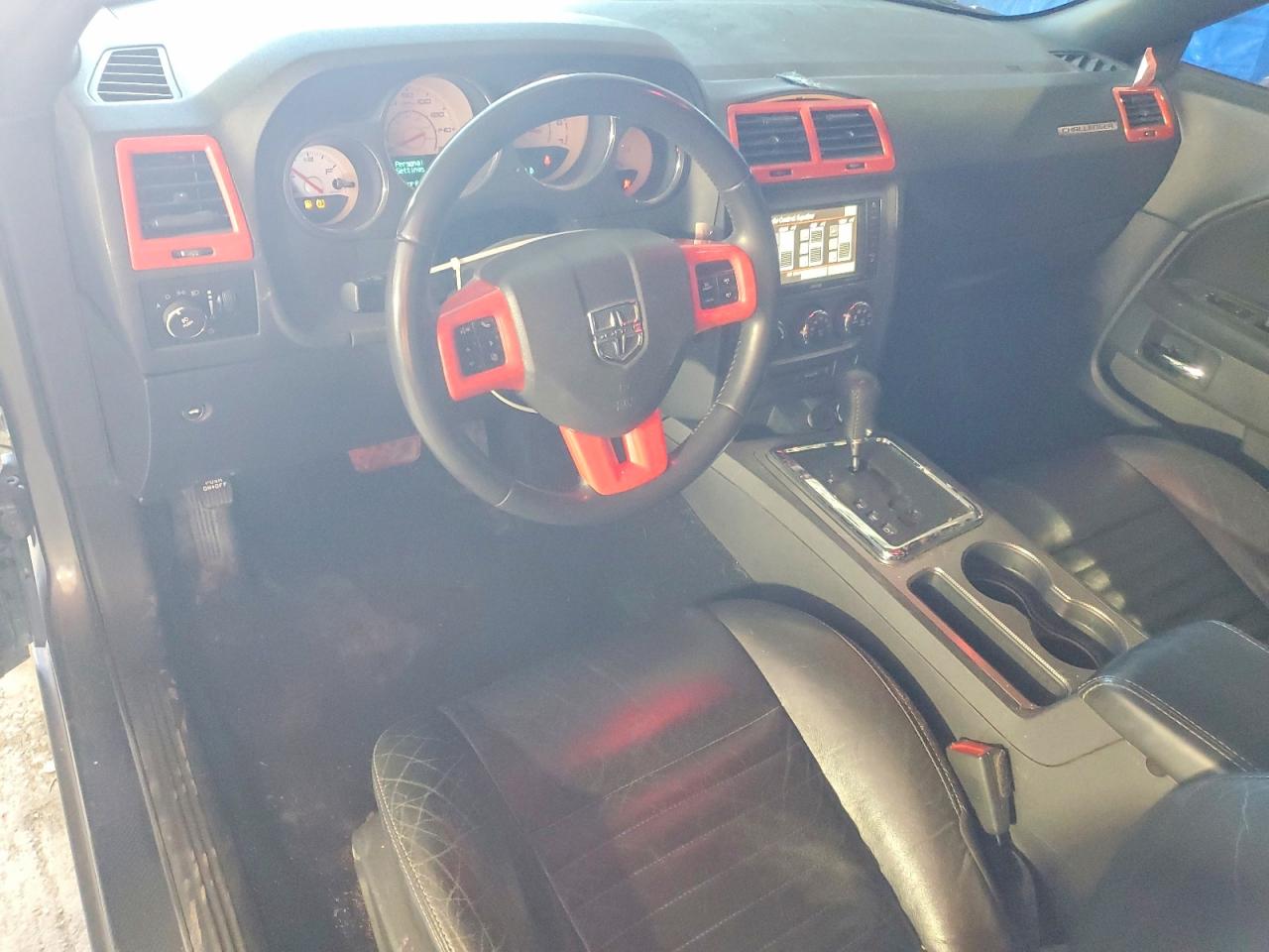 2013 DODGE CHALLENGER R photo 15