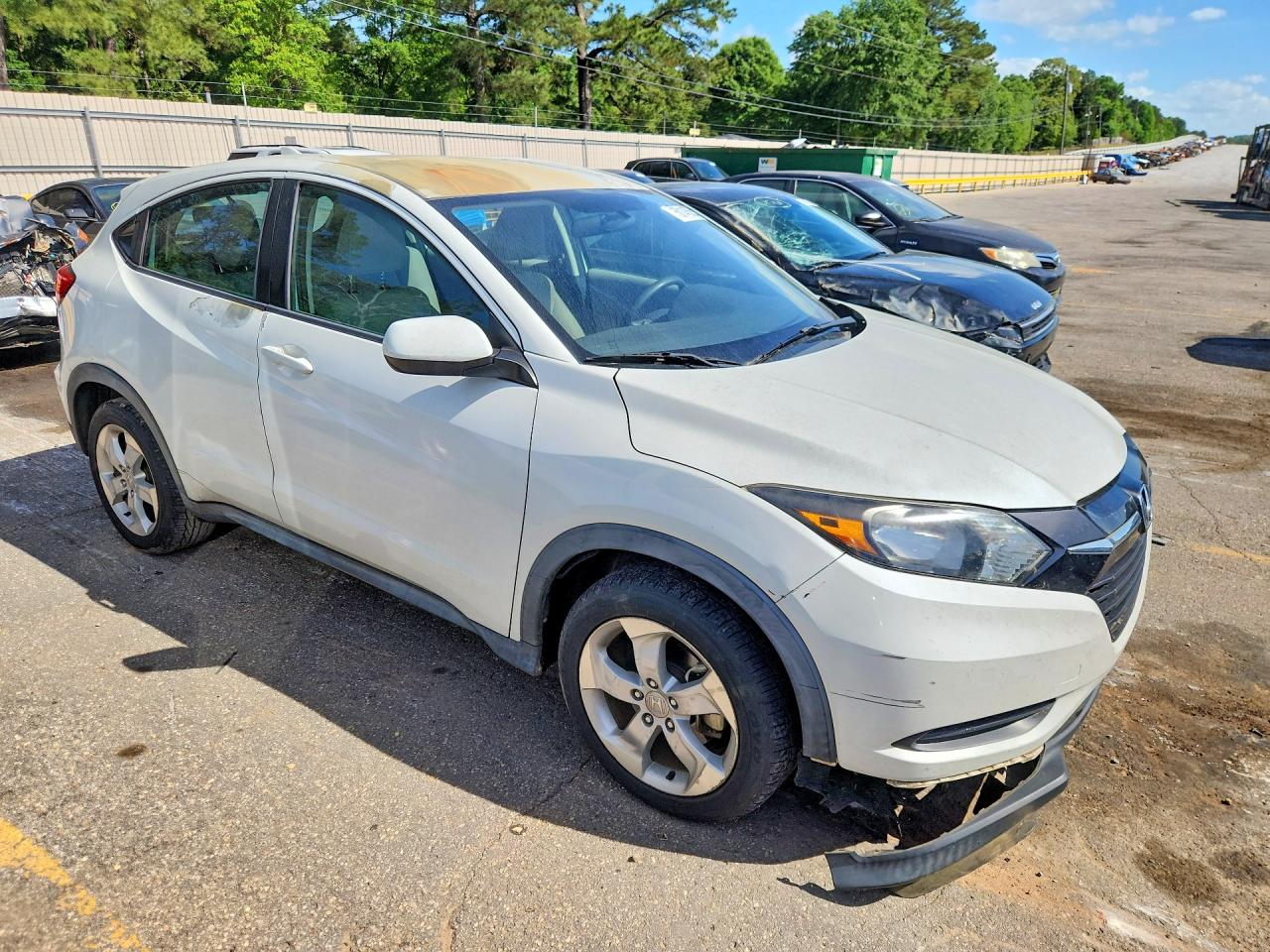 2016 HONDA HR-V LX photo 7