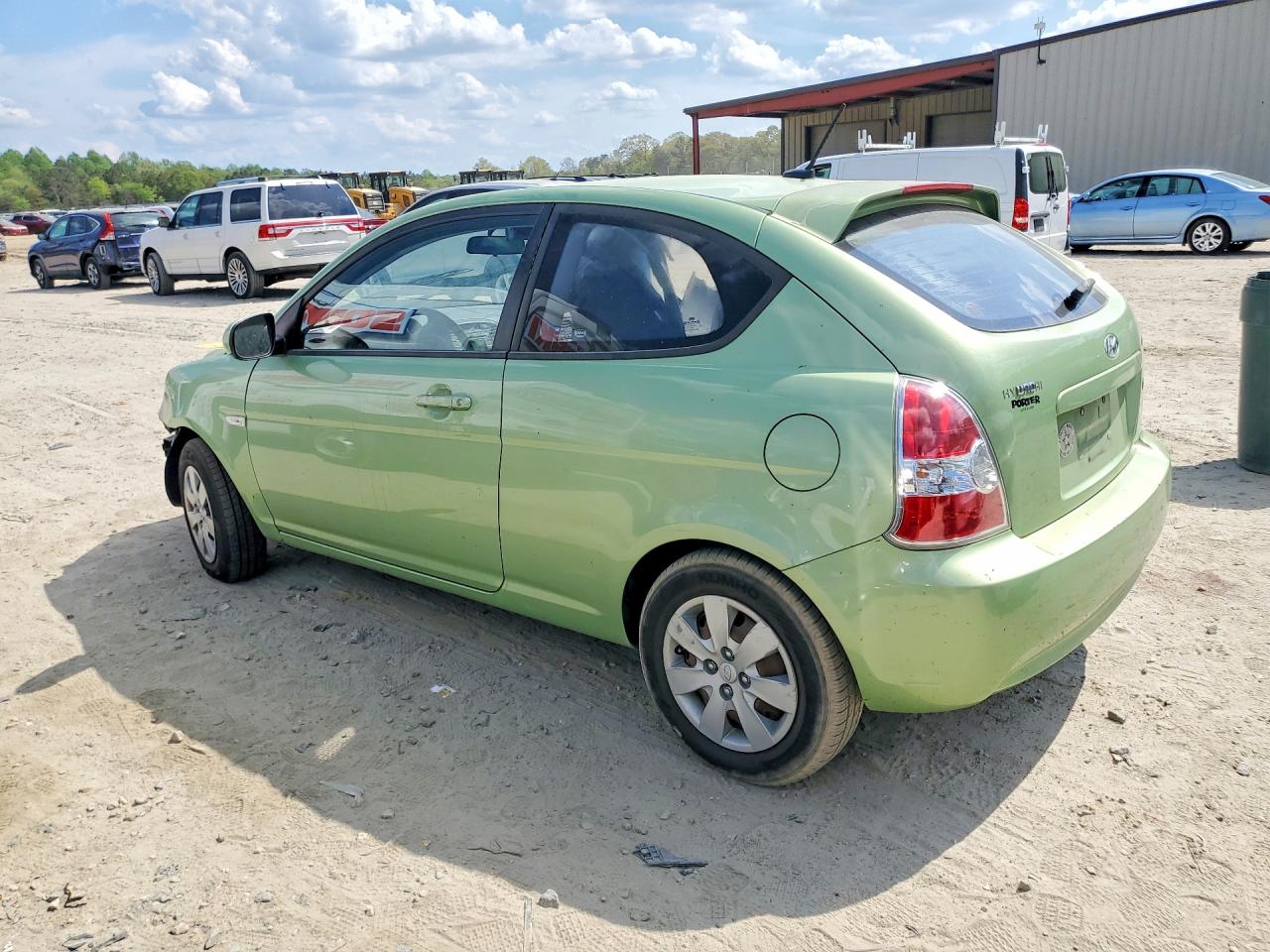2011 HYUNDAI ACCENT GL photo 2