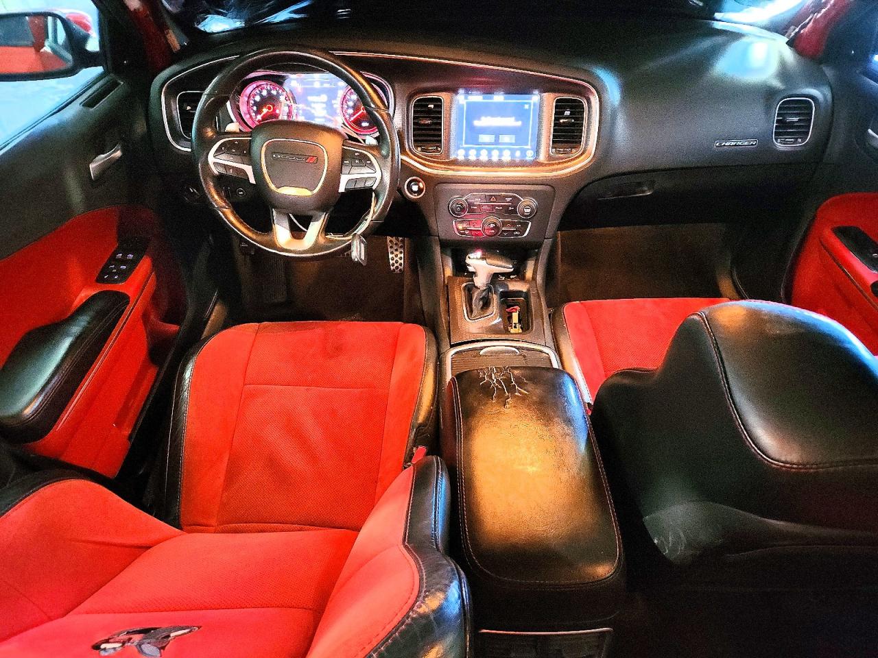 2018 DODGE CHARGER R photo 15
