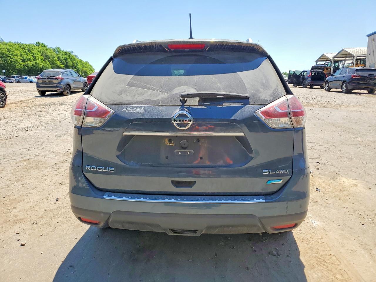 2014 NISSAN ROGUE SL photo 6