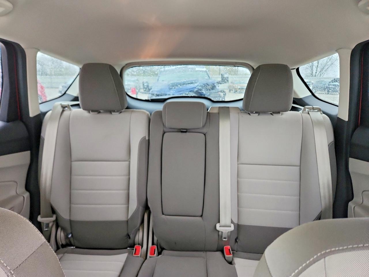 2013 FORD ESCAPE SE photo 28