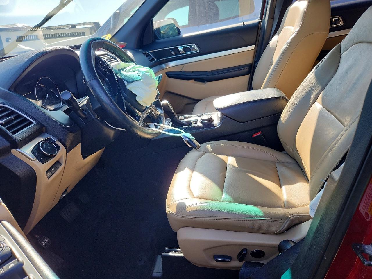 2017 FORD EXPLORER XLT photo 13