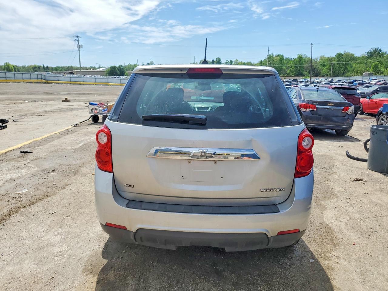 2015 CHEVROLET EQUINOX LS photo 6