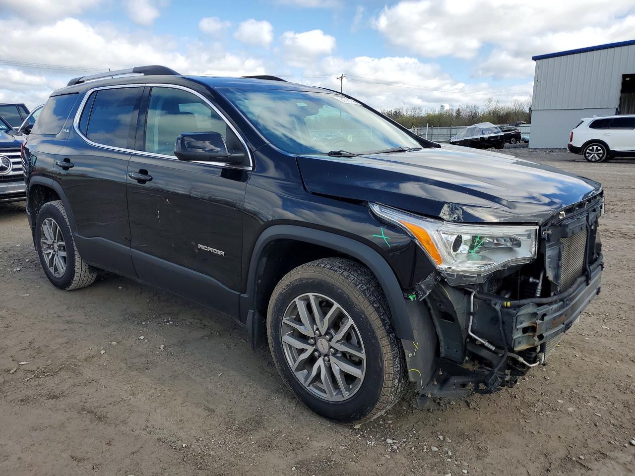 2019 GMC ACADIA SLE photo 4