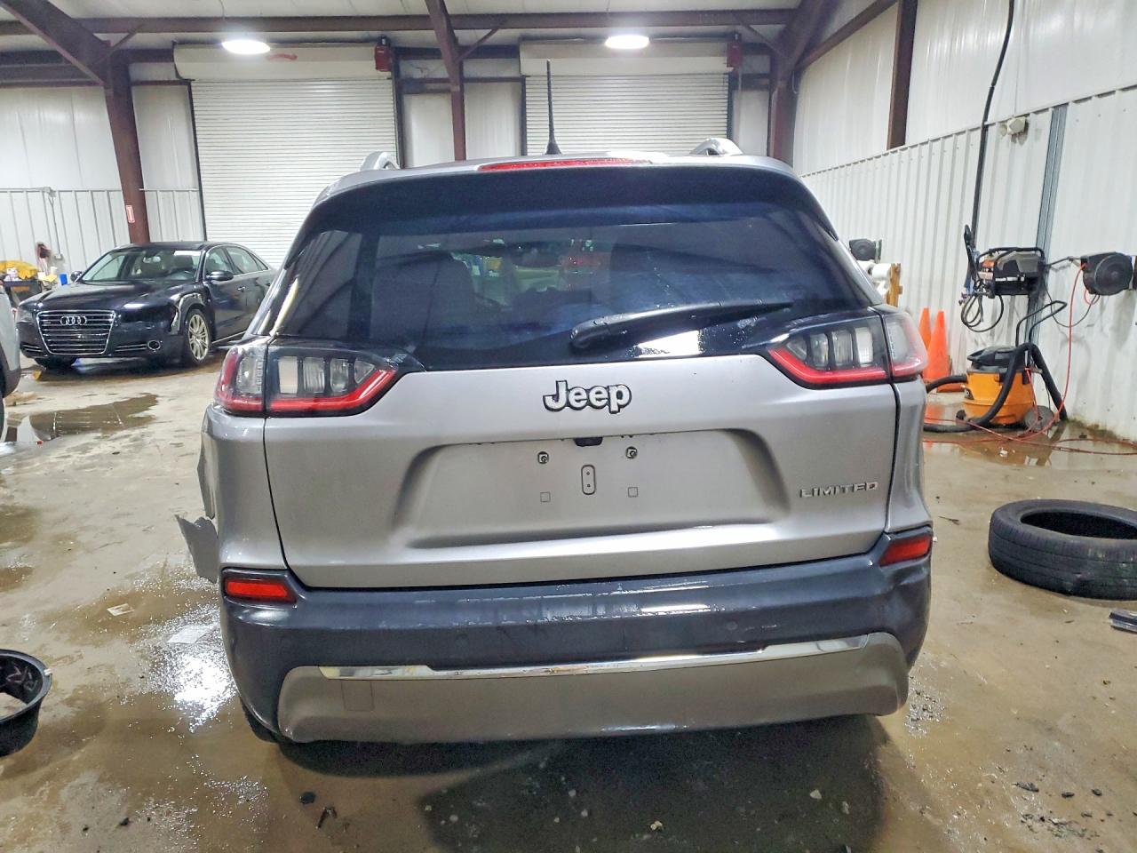 2019 JEEP CHEROKEE LIMITED photo 16