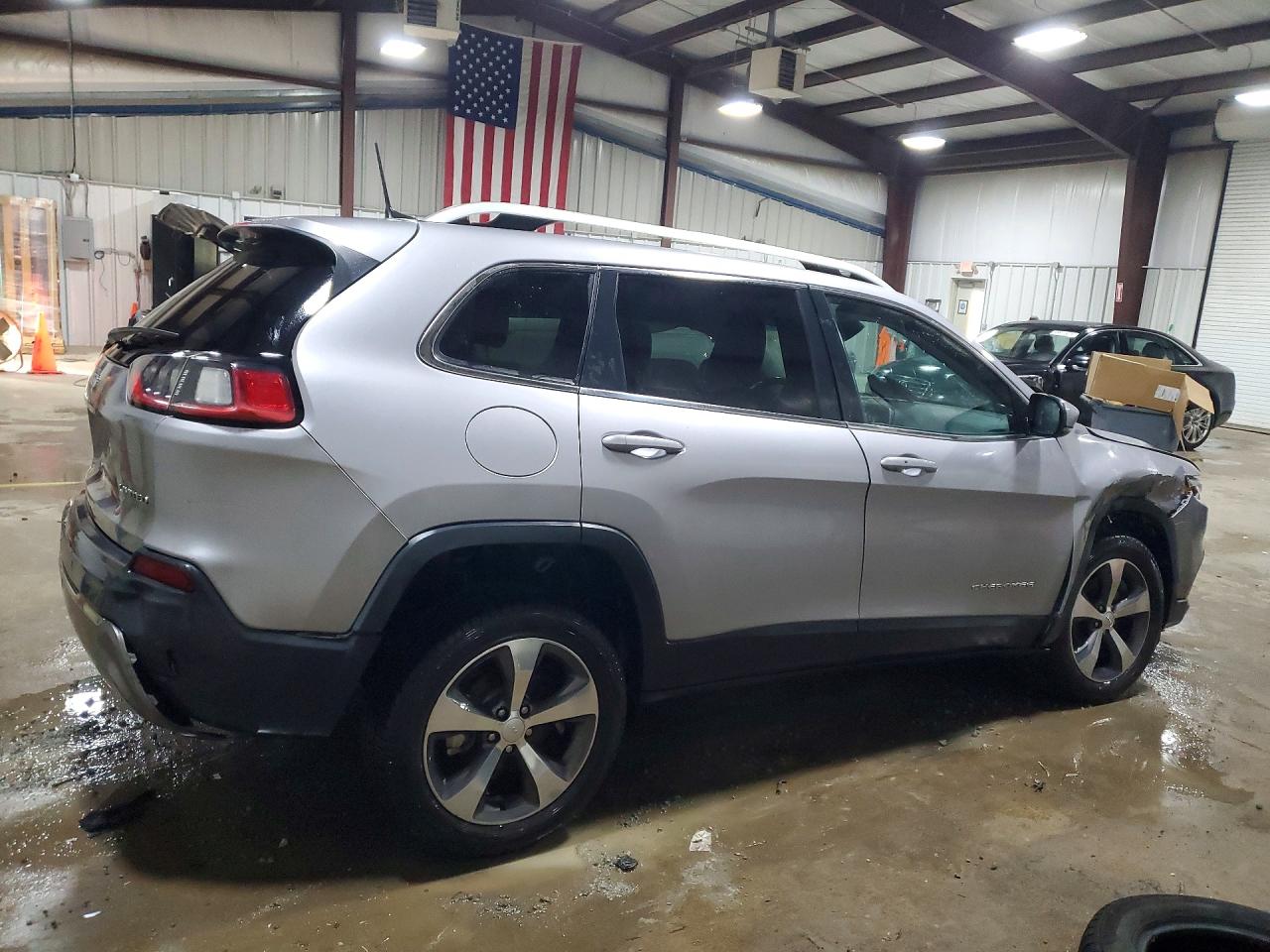 2019 JEEP CHEROKEE LIMITED photo 7