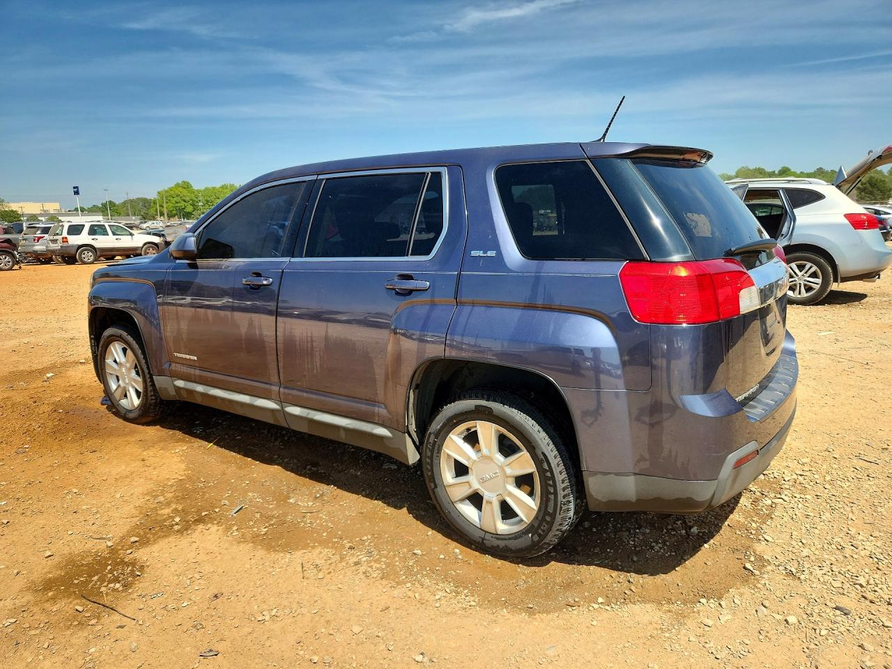 2013 GMC TERRAIN SLE photo 4