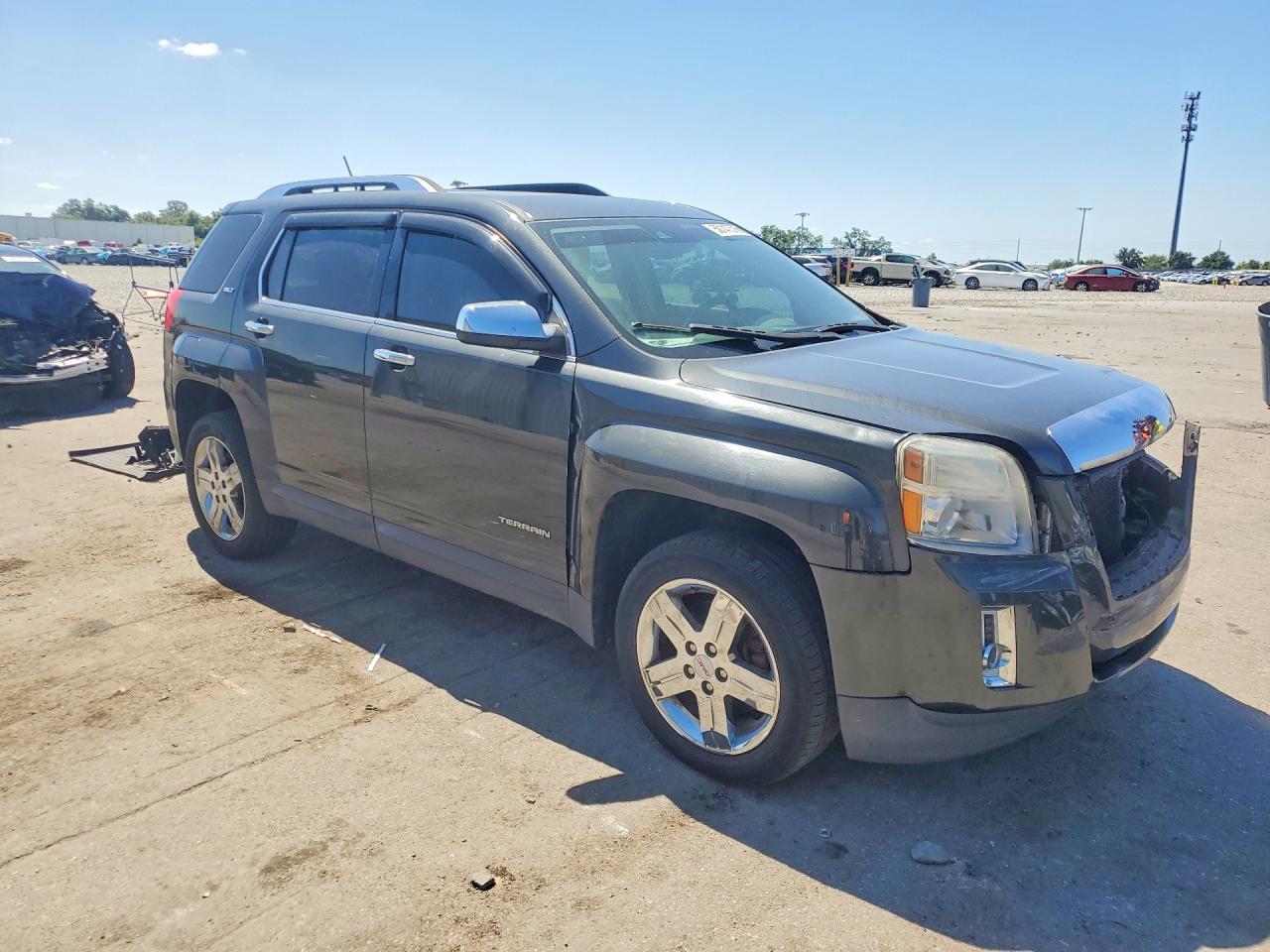 2013 GMC TERRAIN SLT photo 7